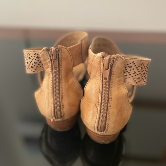 Everybody by BZ.Moda size 8.5 - Picture 2 of 2